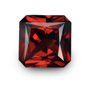 Natural Gemstone, Jewellery, Jewelry, Garnet, Pyrope, Africa, Mozambique, Red, Square, Radiant, The Gem Monarchy, Gem Monarchy, TheGemMonarchy, GemMonarchy, Monarchy, Gems